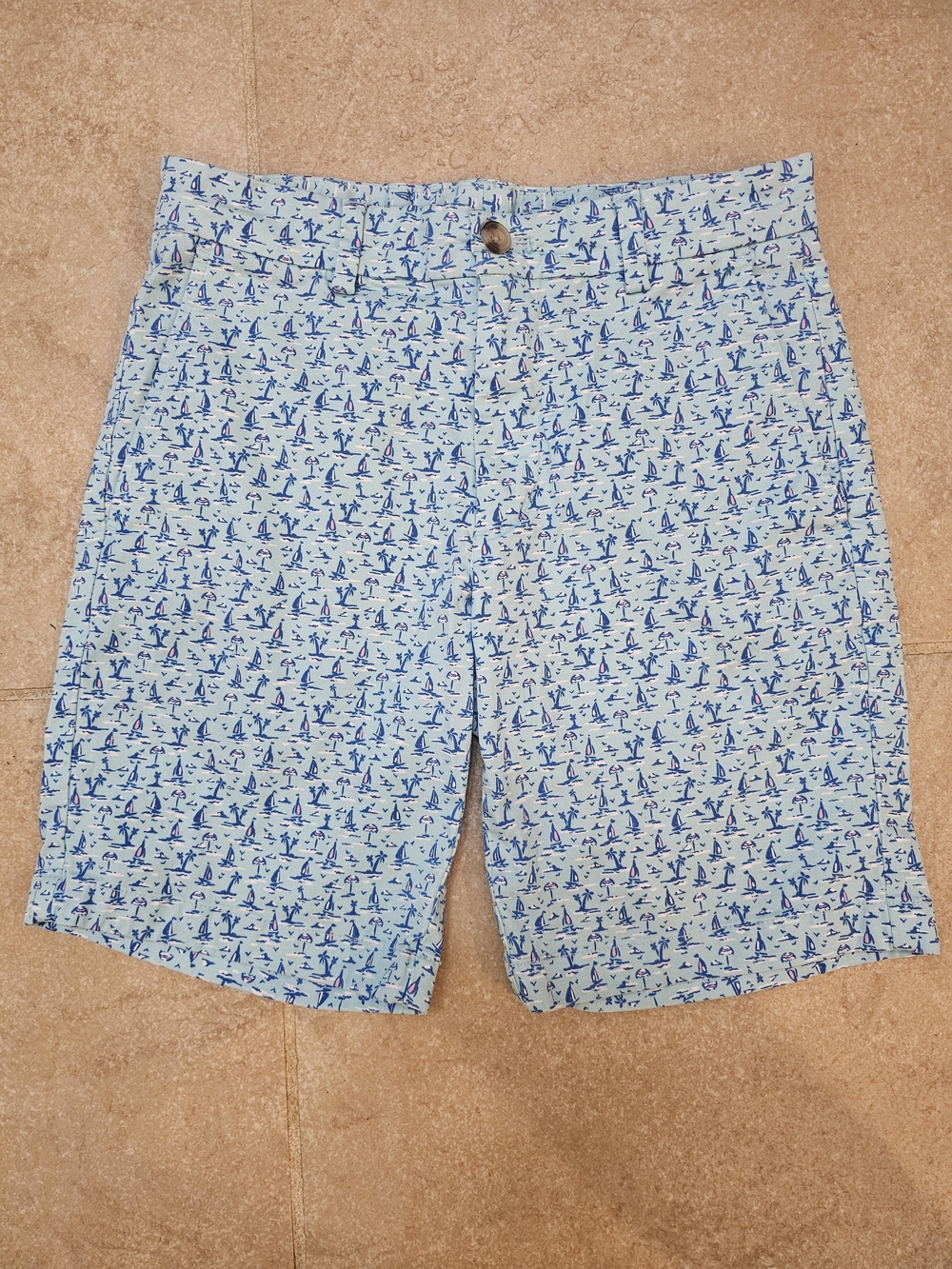 Vineyard Vines Breaker Shorts Men's 28 Blue Nautical Sailboat Print Stretch